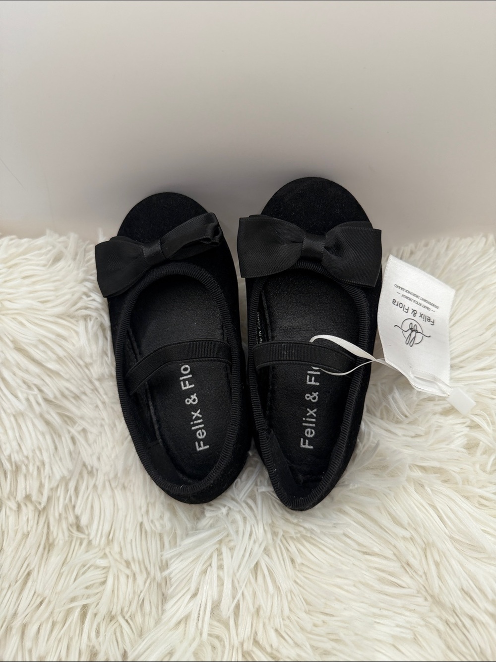 Felix & Flo Girls' Black Bow Mary Jane Dress Shoes